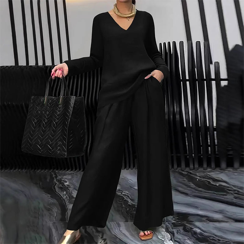 Ensemble femme fluide avec pantalon large et col en V élégant