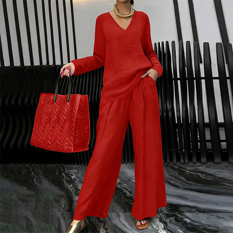 Ensemble femme fluide avec pantalon large et col en V élégant