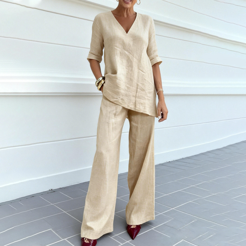Ensemble femme en coton et lin avec haut col V et pantalon ample