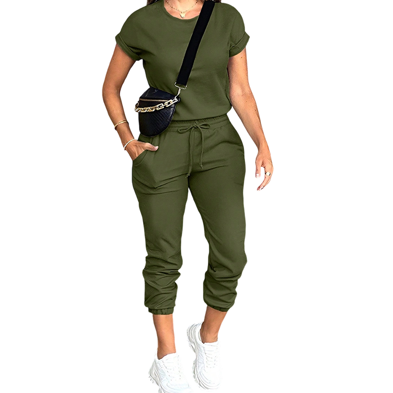 Ensemble femme décontracté avec t-shirt fluide et pantalon ajustable