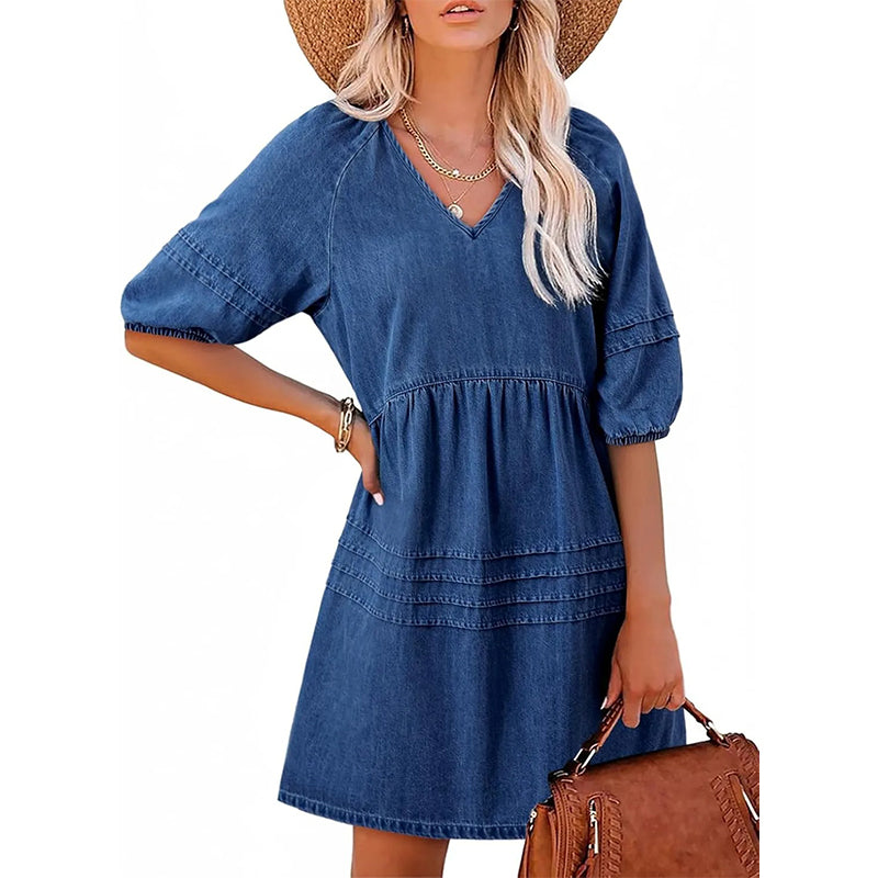 Robe femme en denim léger à col V et coupe fluide