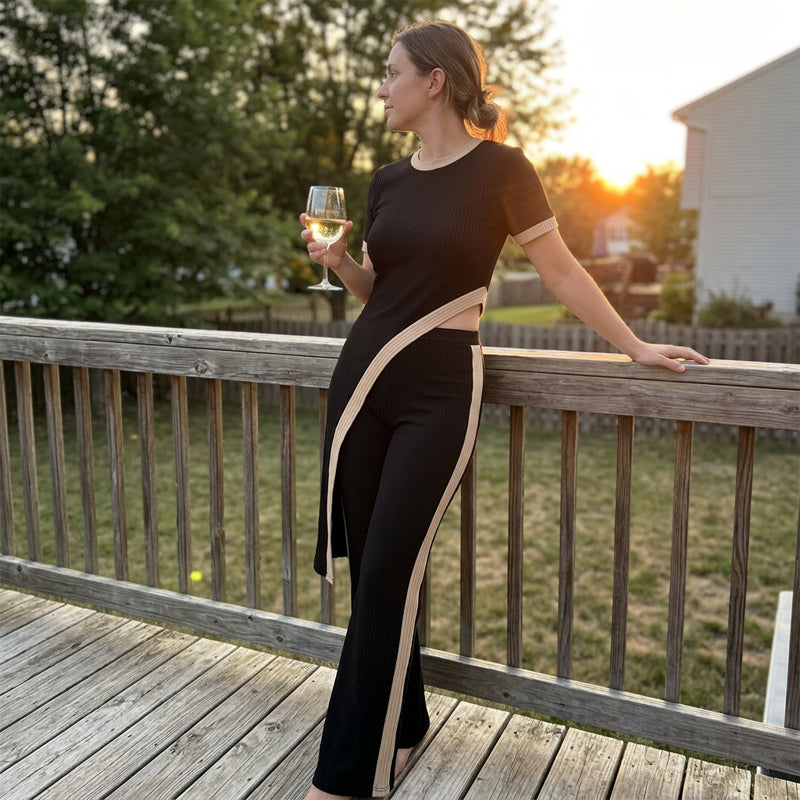 Ensemble femme asymétrique avec pantalon évasé contrasté
