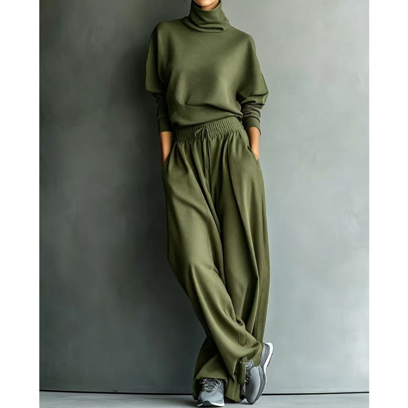 Ensemble femme avec col montant et pantalon fluide