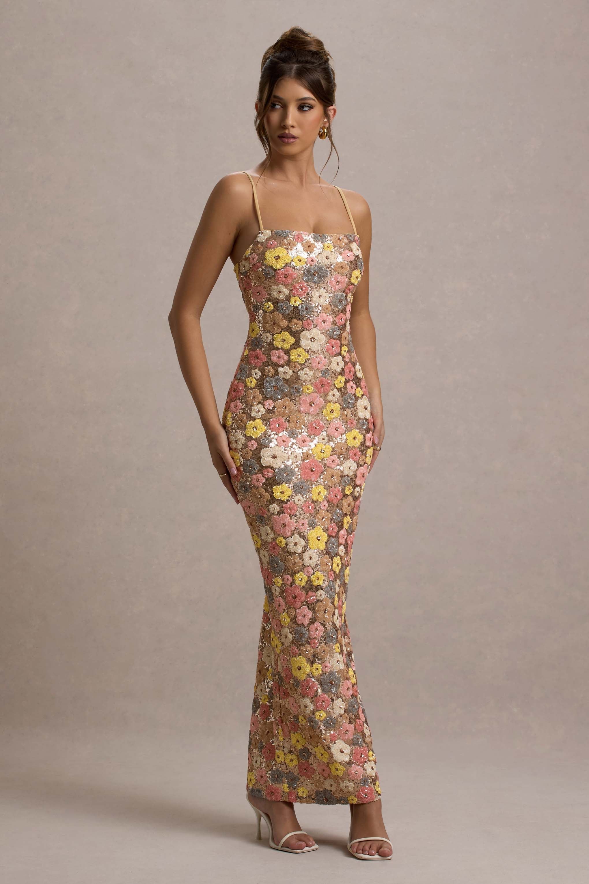 Robe Longue Fleurie Élégante avec Fines Bretelles