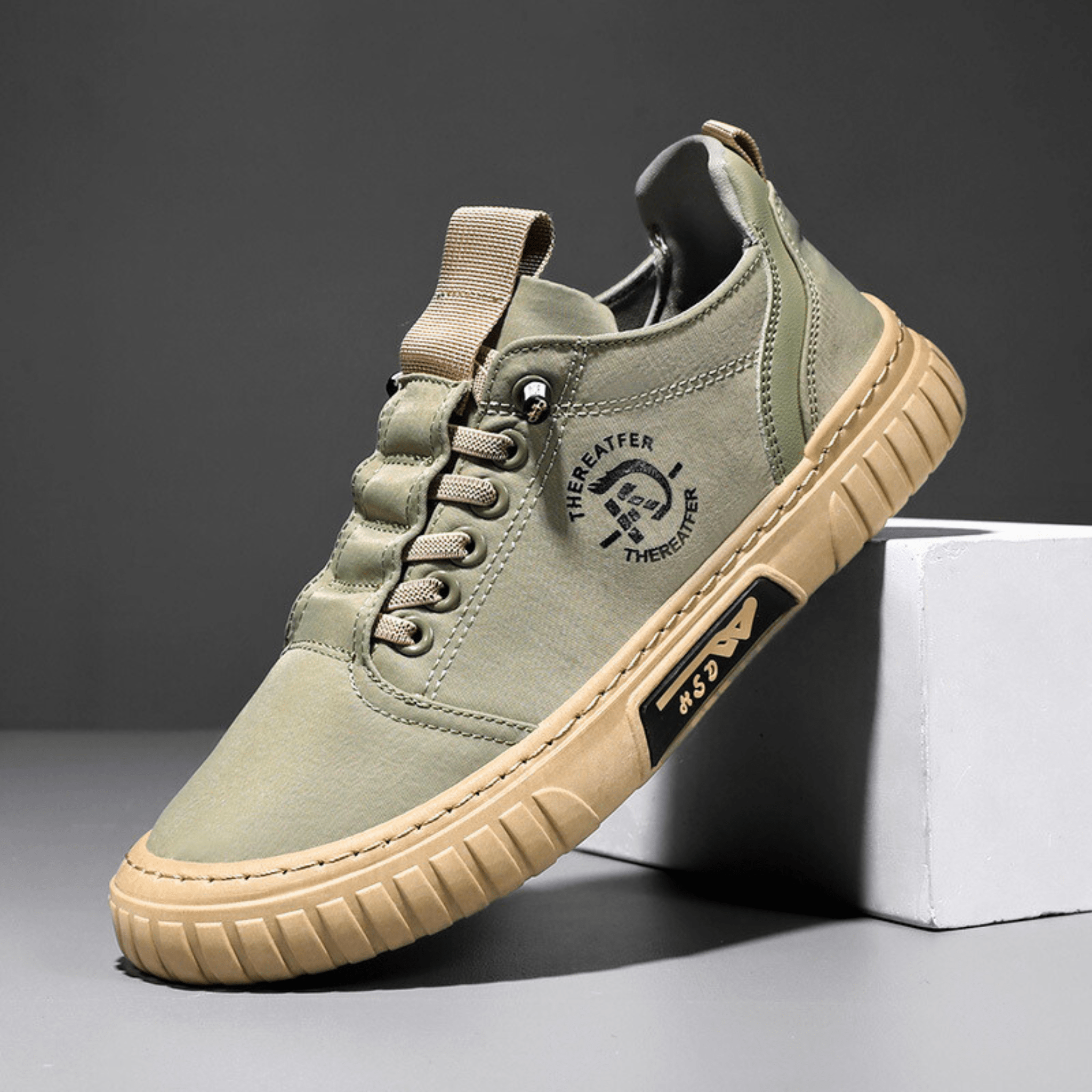 Baskets homme casual à lacets et semelle épaisse