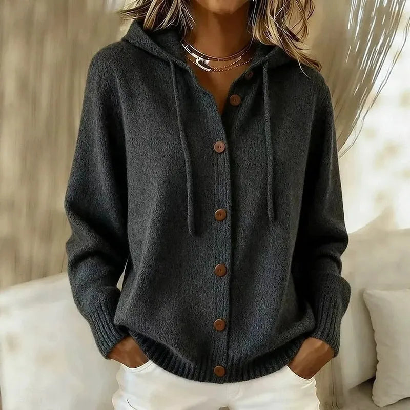 Cardigan femme à capuche boutonné en maille douce