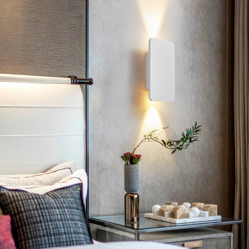Applique Murale LED Moderne en Métal – Éclairage Intérieur Design