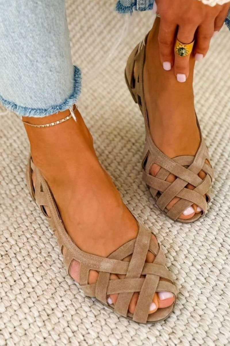 Sandales plates femme tressées à bout ouvert