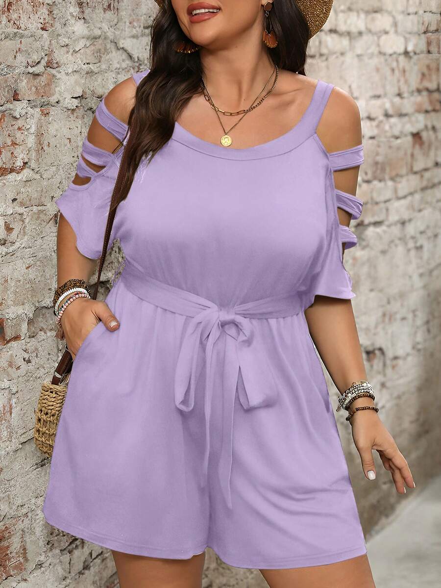 Combinaison short femme grande taille à épaules dénudées et taille ceinturée
