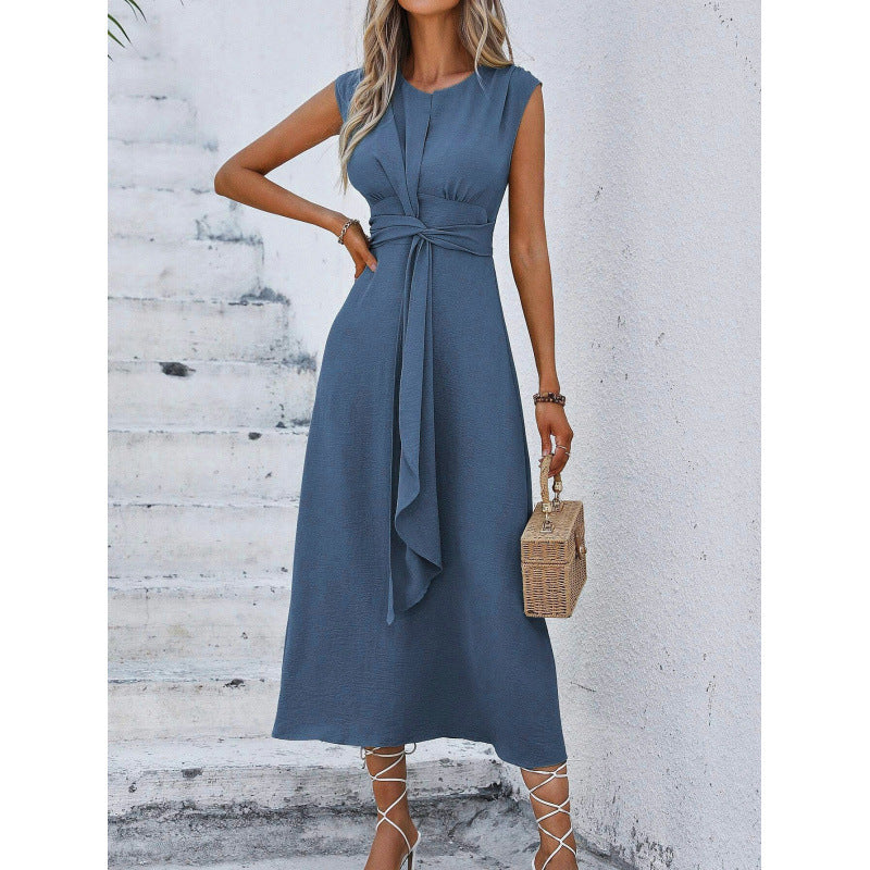 Robe longue femme sans manches avec taille drapée élégante