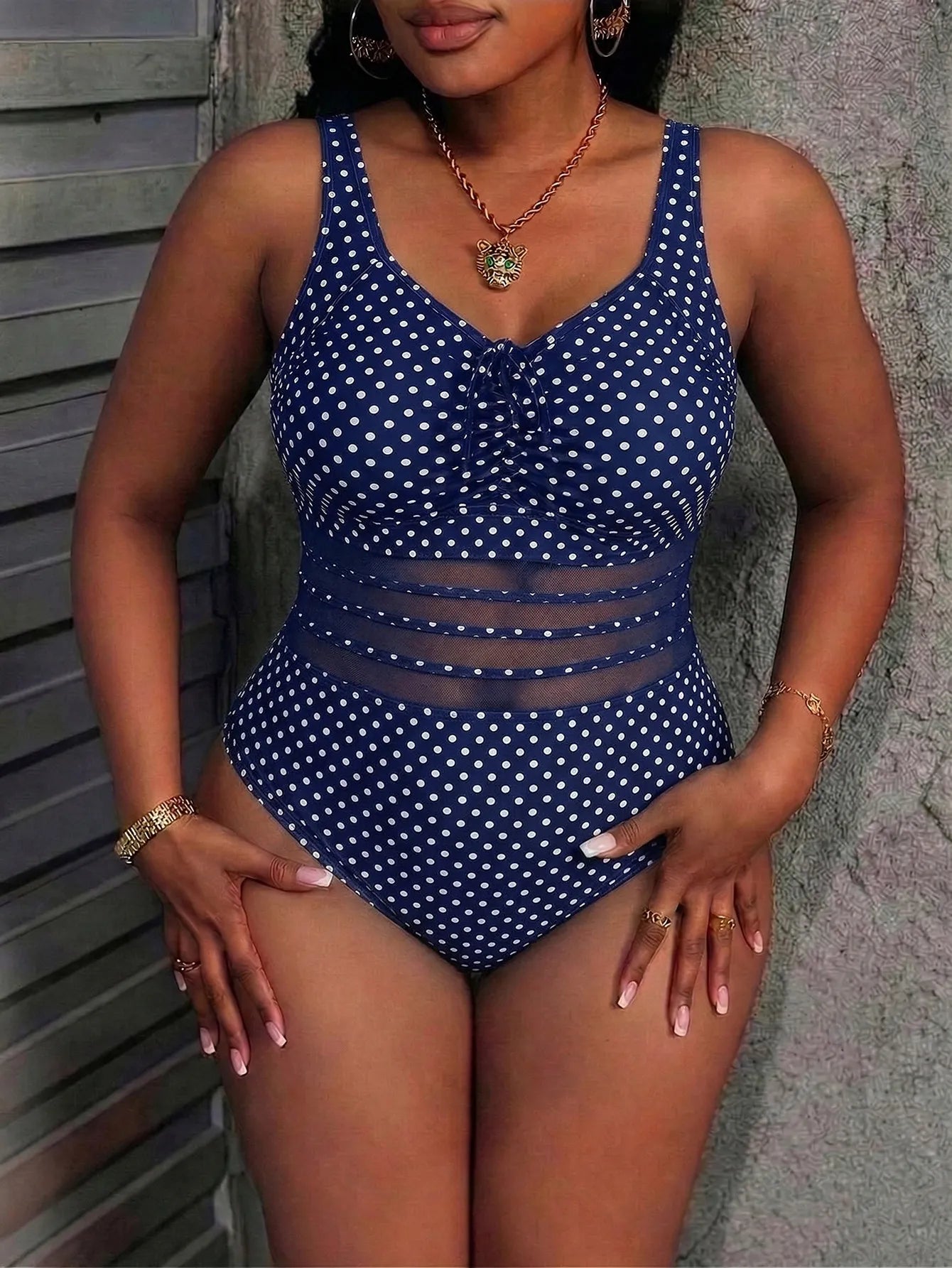 Maillot une pièce femme imprimé palmier avec effet sculptant