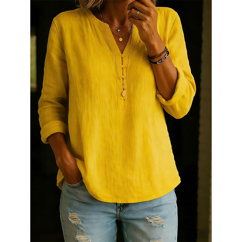 Chemise femme ample à col V avec boutons et manches retroussables