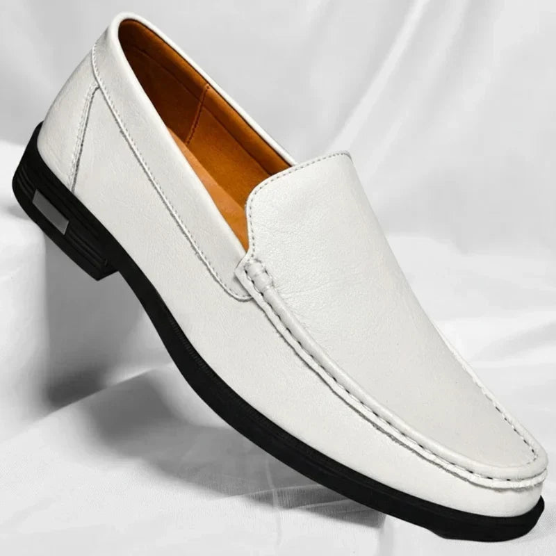 Mocassins homme en cuir avec coutures contrastées
