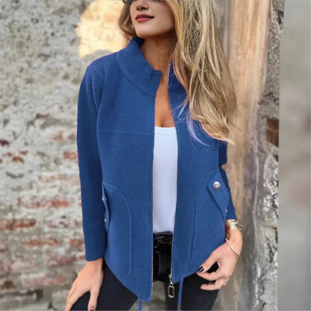 Veste femme zippée avec col haut structuré