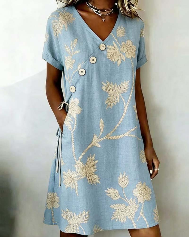 Robe femme à imprimé floral avec boutons décoratifs