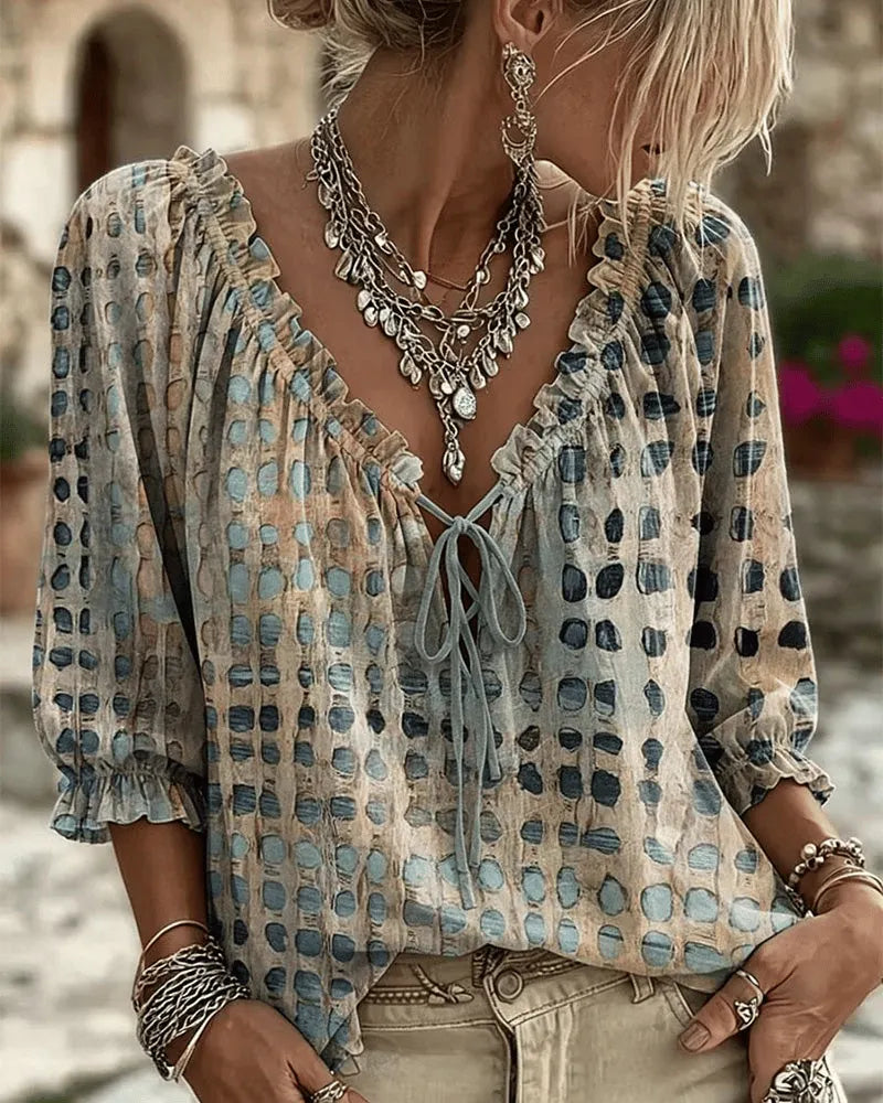 Blouse femme bohème  à pois avec col V noué