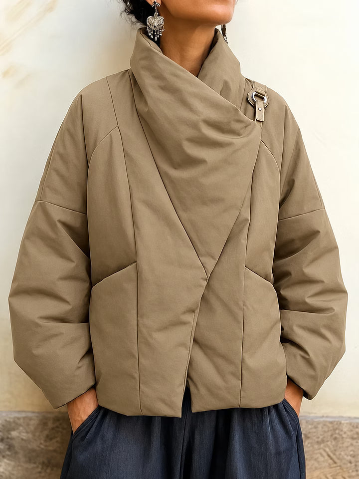 Veste femme à col drapé et coupe asymétrique