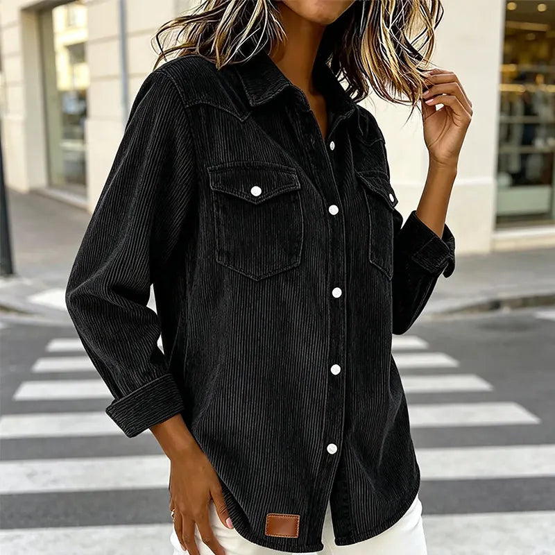 Chemise femme en velours côtelé avec poches