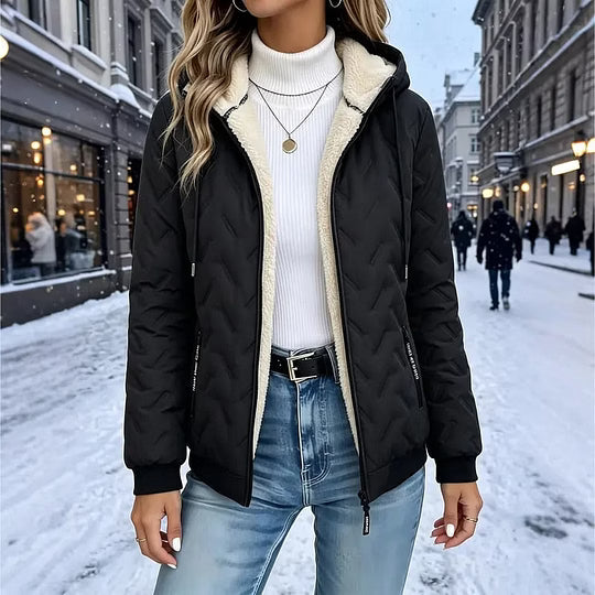 Veste matelassée femme à capuche et doublure polaire