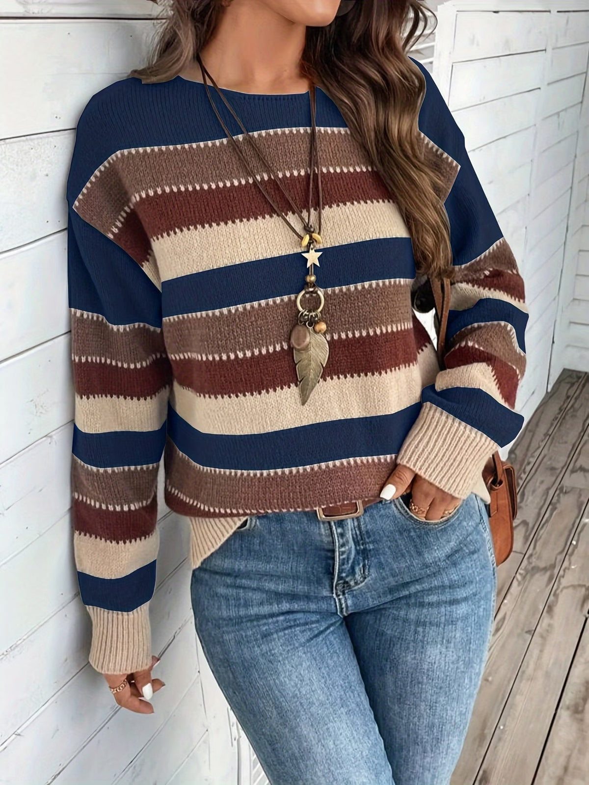 Pull femme rayé en maille à col rond
