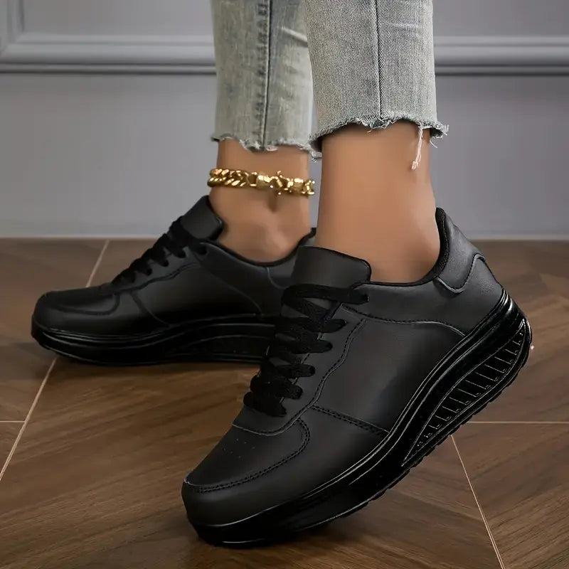 Baskets Femme Semelle Compensée Cuir Synthétique Lacets Minimalistes