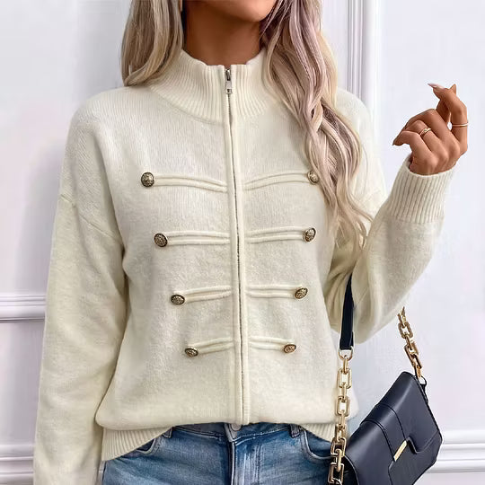 Gilet en maille femme à col montant et boutons décoratifs