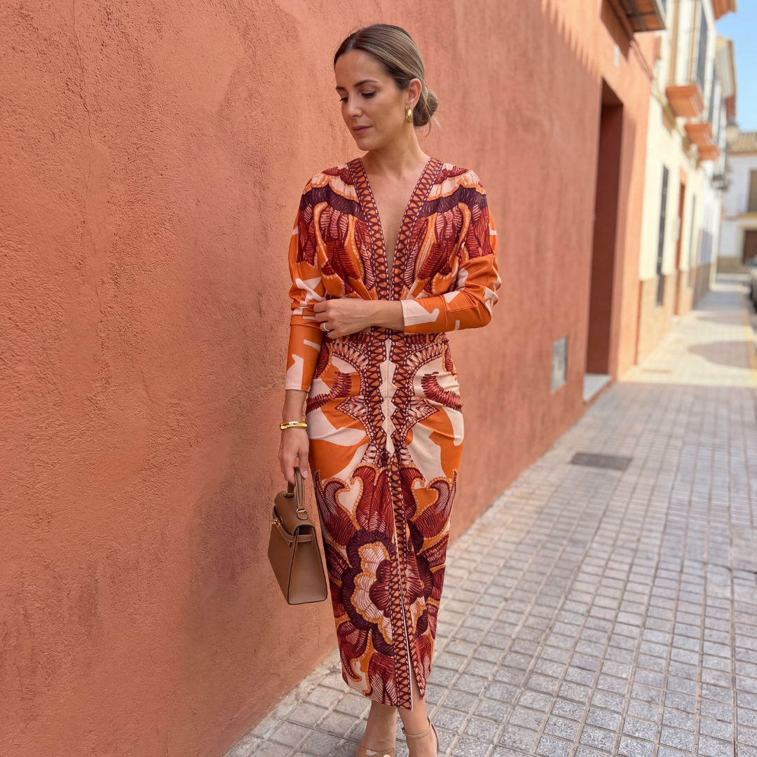 Robe Femme Élégante Décolleté V Coupe Croisée Fluide