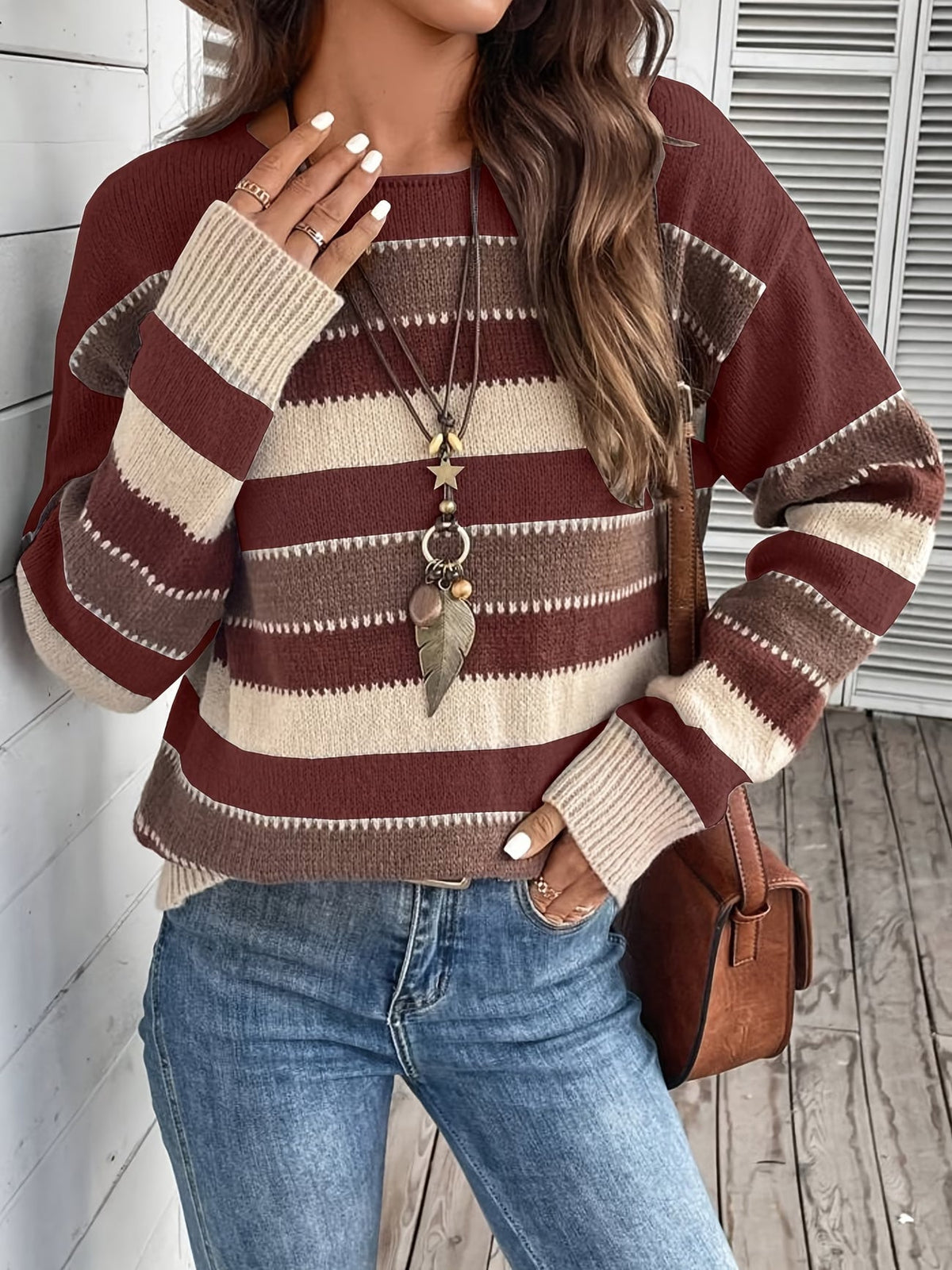 Pull femme rayé en maille à col rond