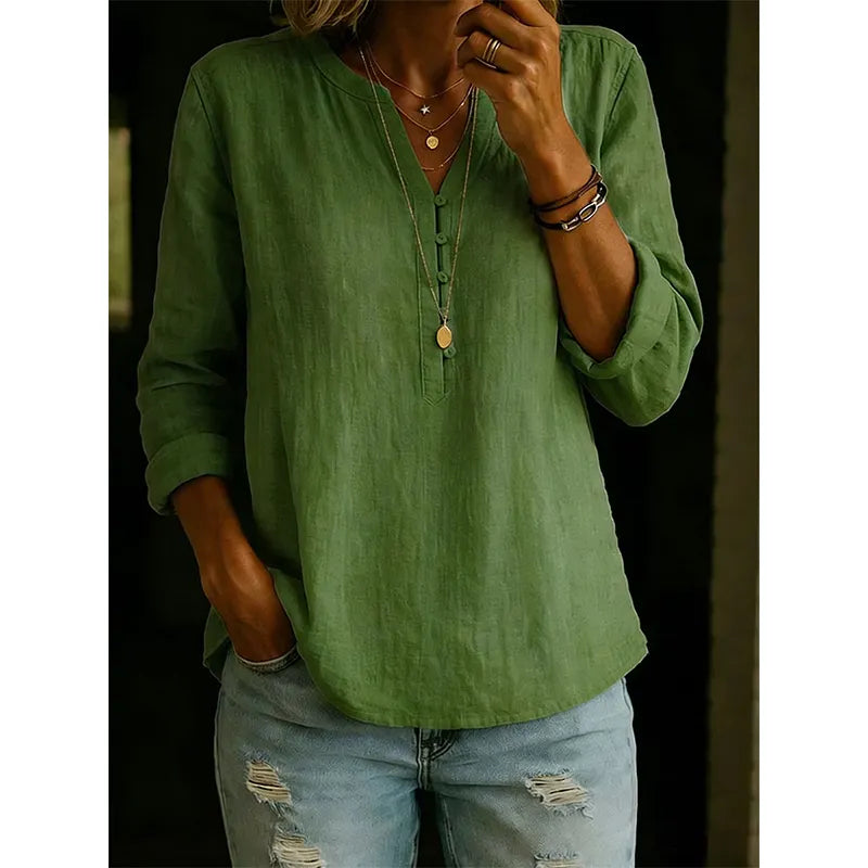 Chemise femme ample à col V avec boutons et manches retroussables