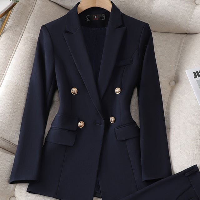 Ensemble Tailleur Femme Élégant – Blazer Structuré et Pantalon Ajusté