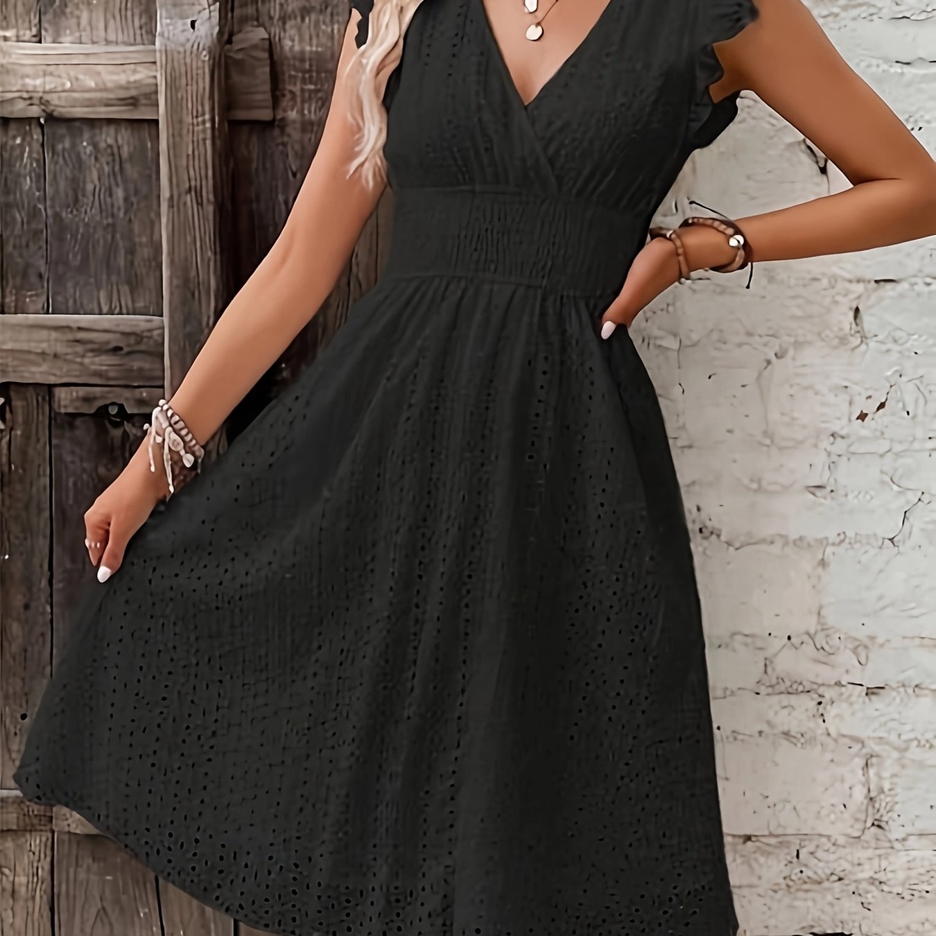 Robe Portefeuille Femme Taille Froncée Tissu Brodé Léger Usage Estival
