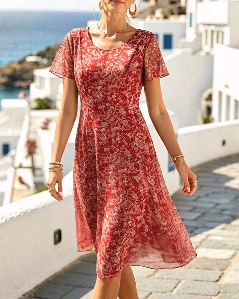 Robe femme florale coupe A avec manches courtes