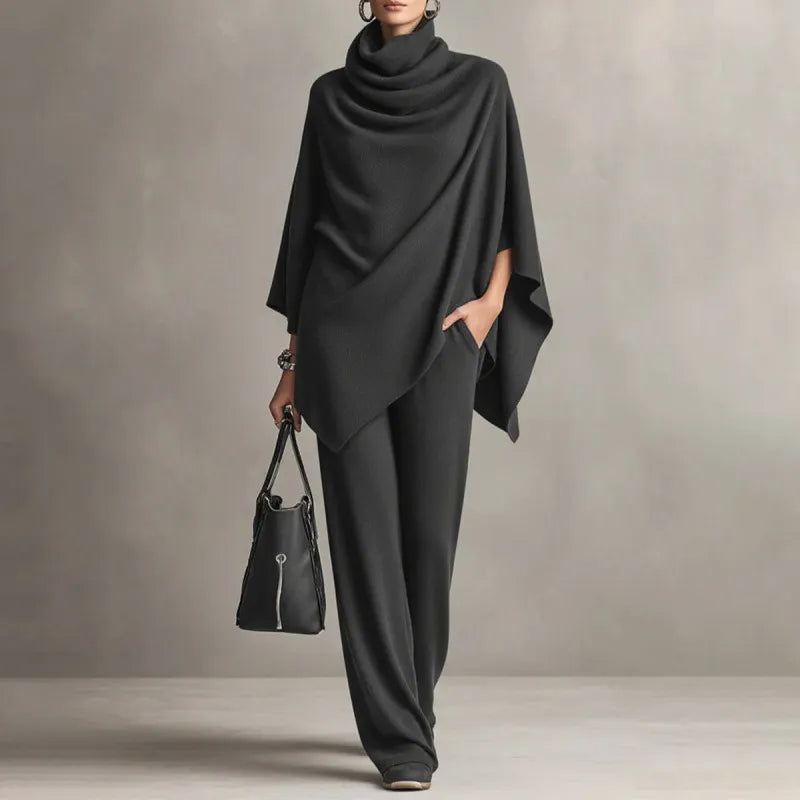 Ensemble femme avec cape drapée et pantalon large