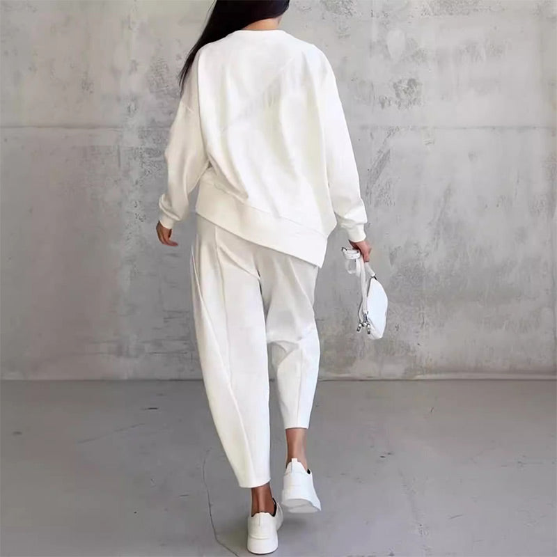 Ensemble femme sweat asymétrique avec pantalon assorti