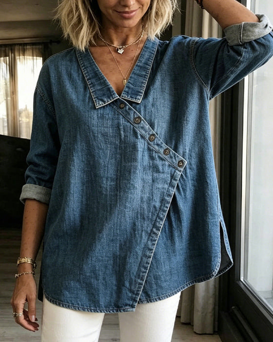 Blouse femme ample à boutons diagonaux style denim