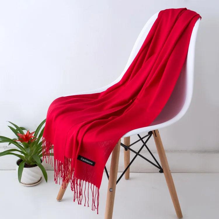 Écharpe femme élégante avec franges – légère, douce et chic