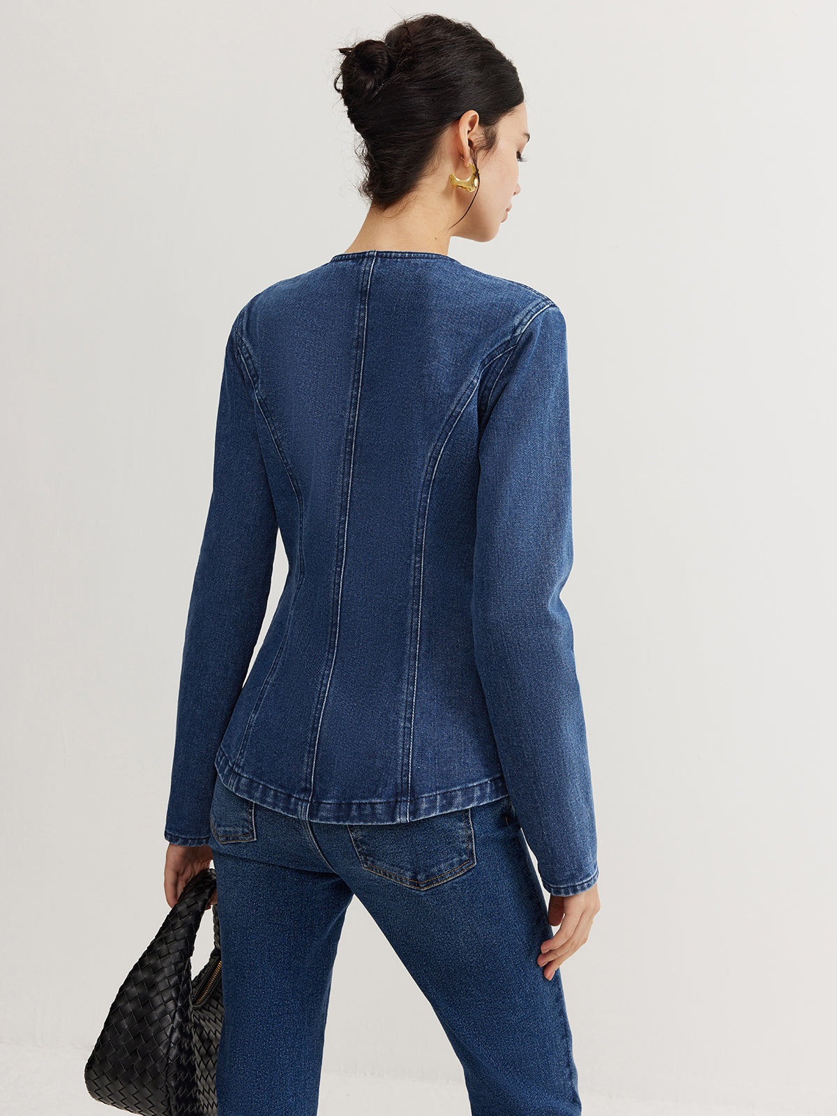 Veste Denim Cintrée Femme – Élégance Structurée Moderne