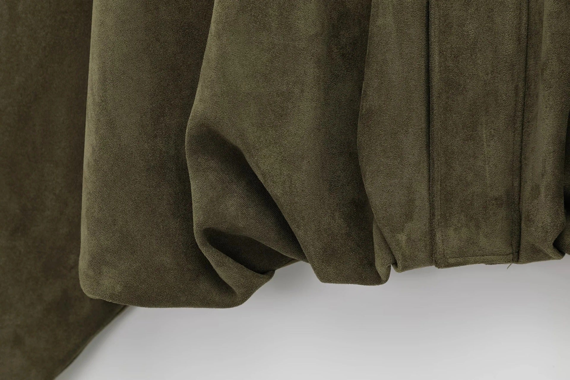 Veste femme oversize effet suédé coupe ample pour style urbain quotidien