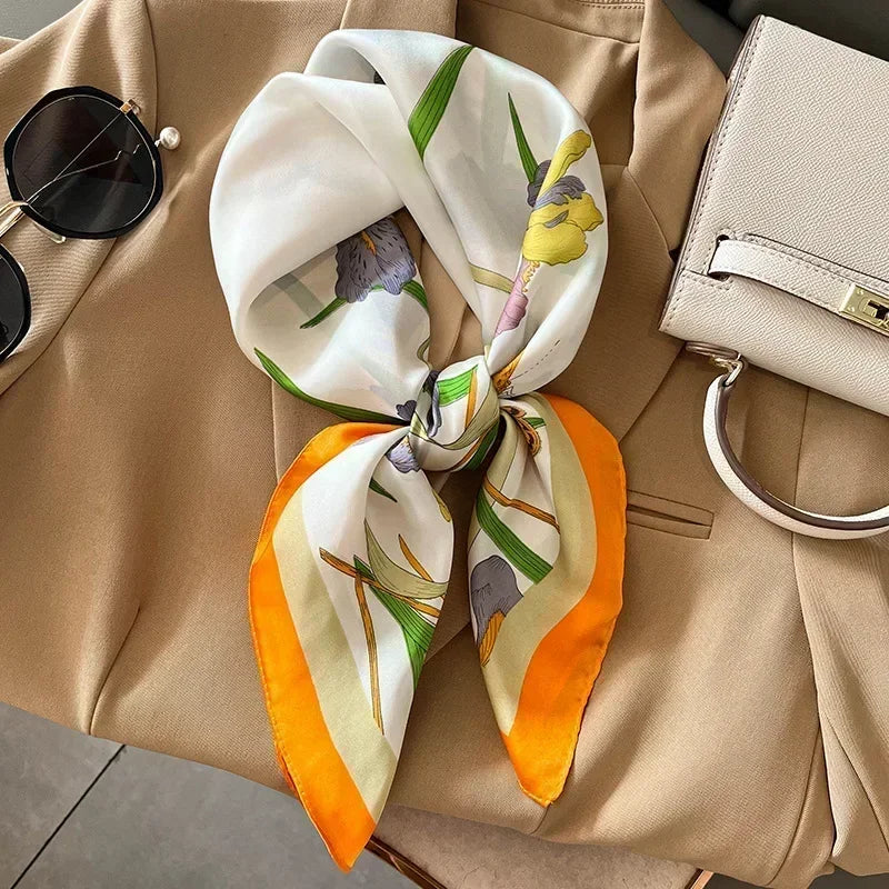 Foulard carré femme en satin imprimé pour cheveux et sac