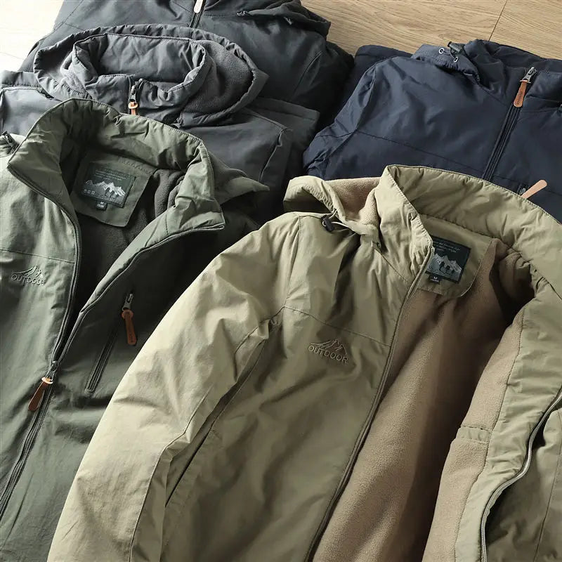 Veste imperméable homme à capuche et fermeture zippée