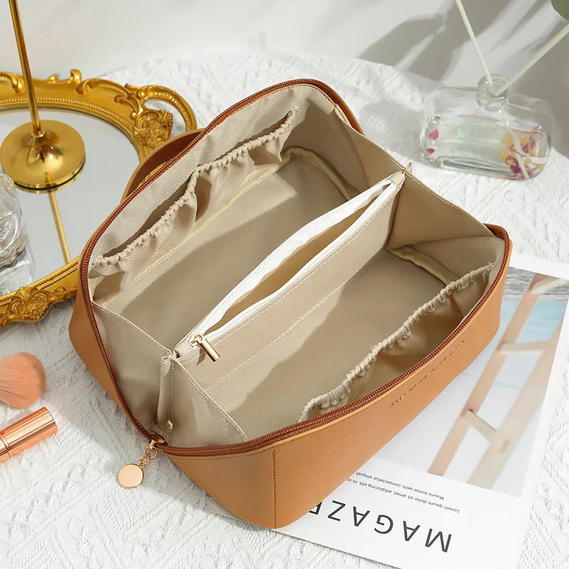 Trousse de toilette femme luxe avec poignée et fermeture zippée