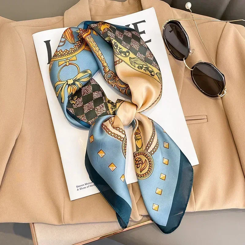 Foulard carré femme en satin imprimé pour cheveux et sac