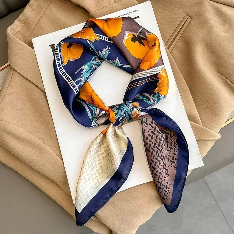Foulard carré femme en satin imprimé pour cheveux et sac