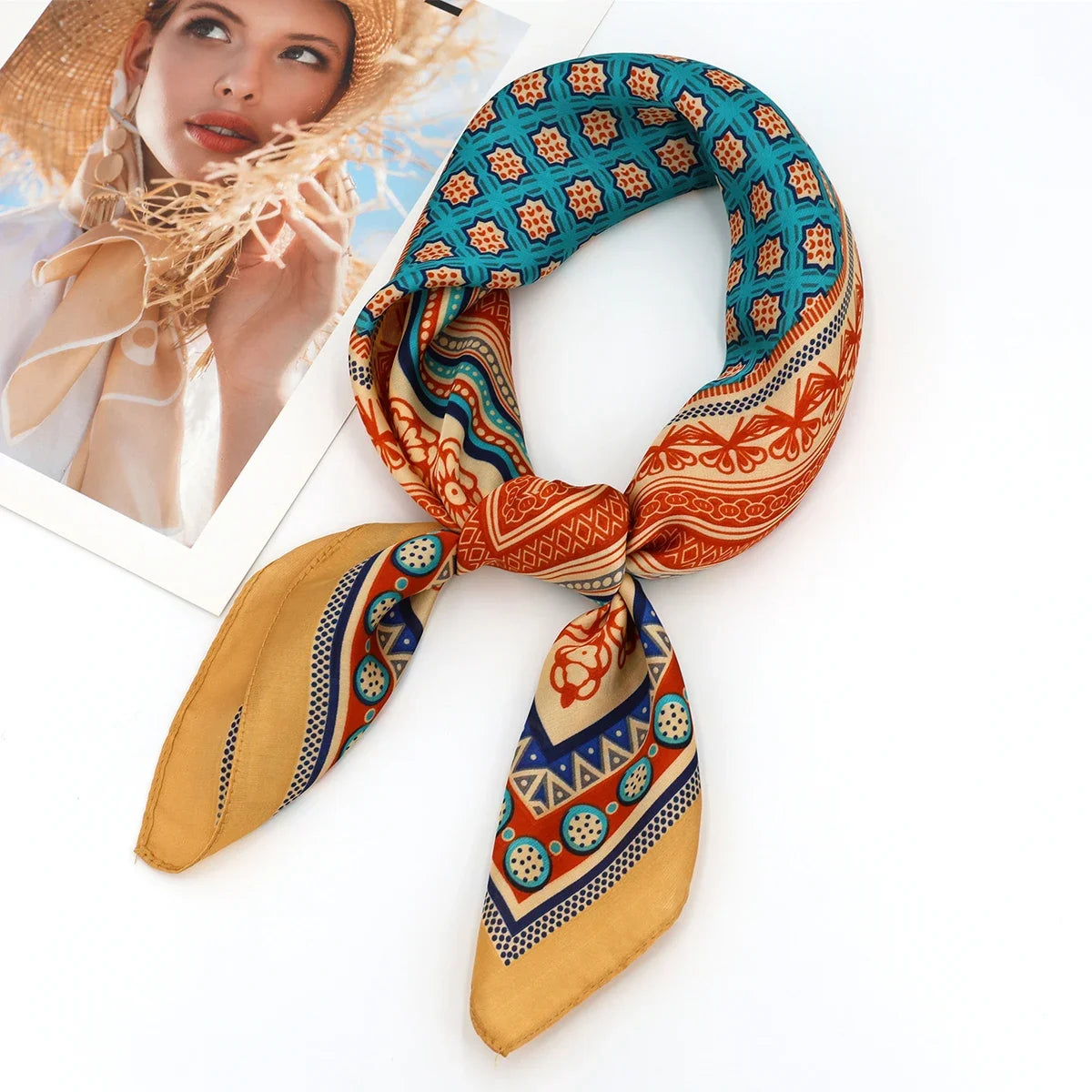 Foulard carré femme en satin imprimé pour cheveux et sac