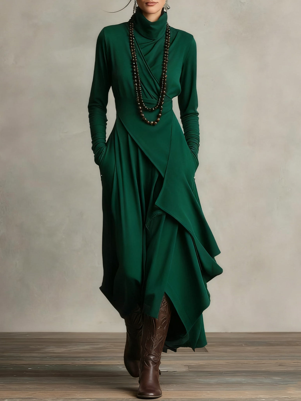 Robe longue femme drapée à col roulé asymétrique