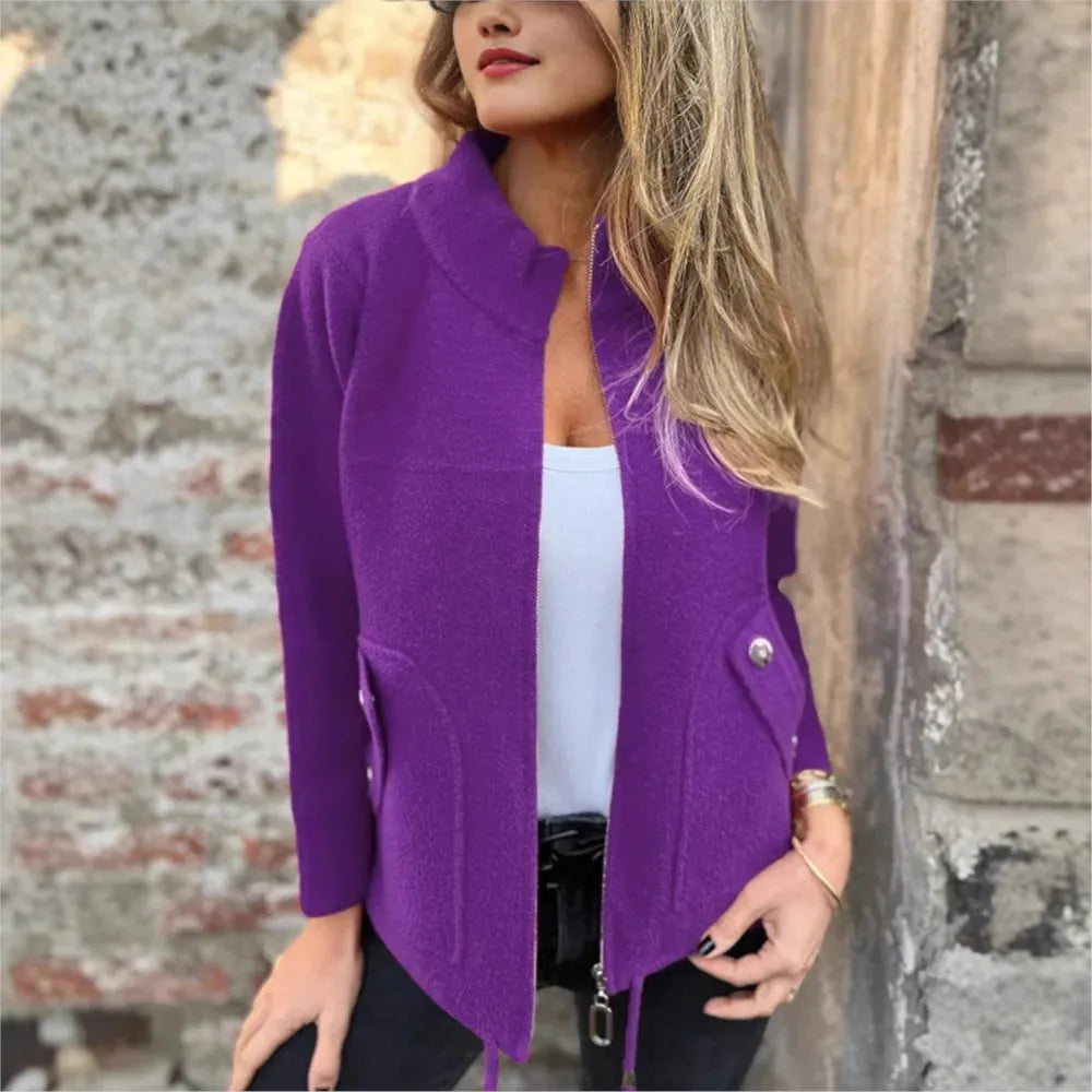 Veste femme zippée avec col haut structuré