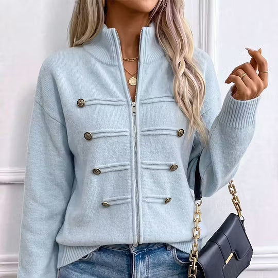 Gilet en maille femme à col montant et boutons décoratifs