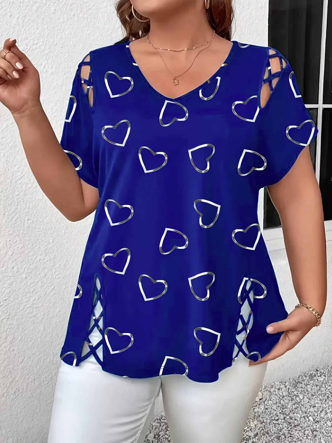 Blouse femme tie-dye avec découpes lacées sur les côtés