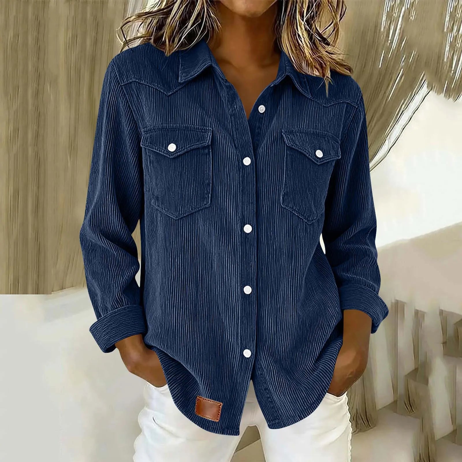 Chemise femme en velours côtelé avec poches