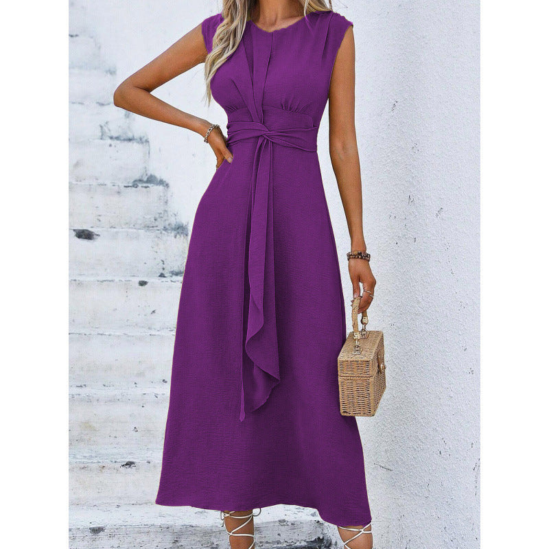 Robe longue femme sans manches avec taille drapée élégante